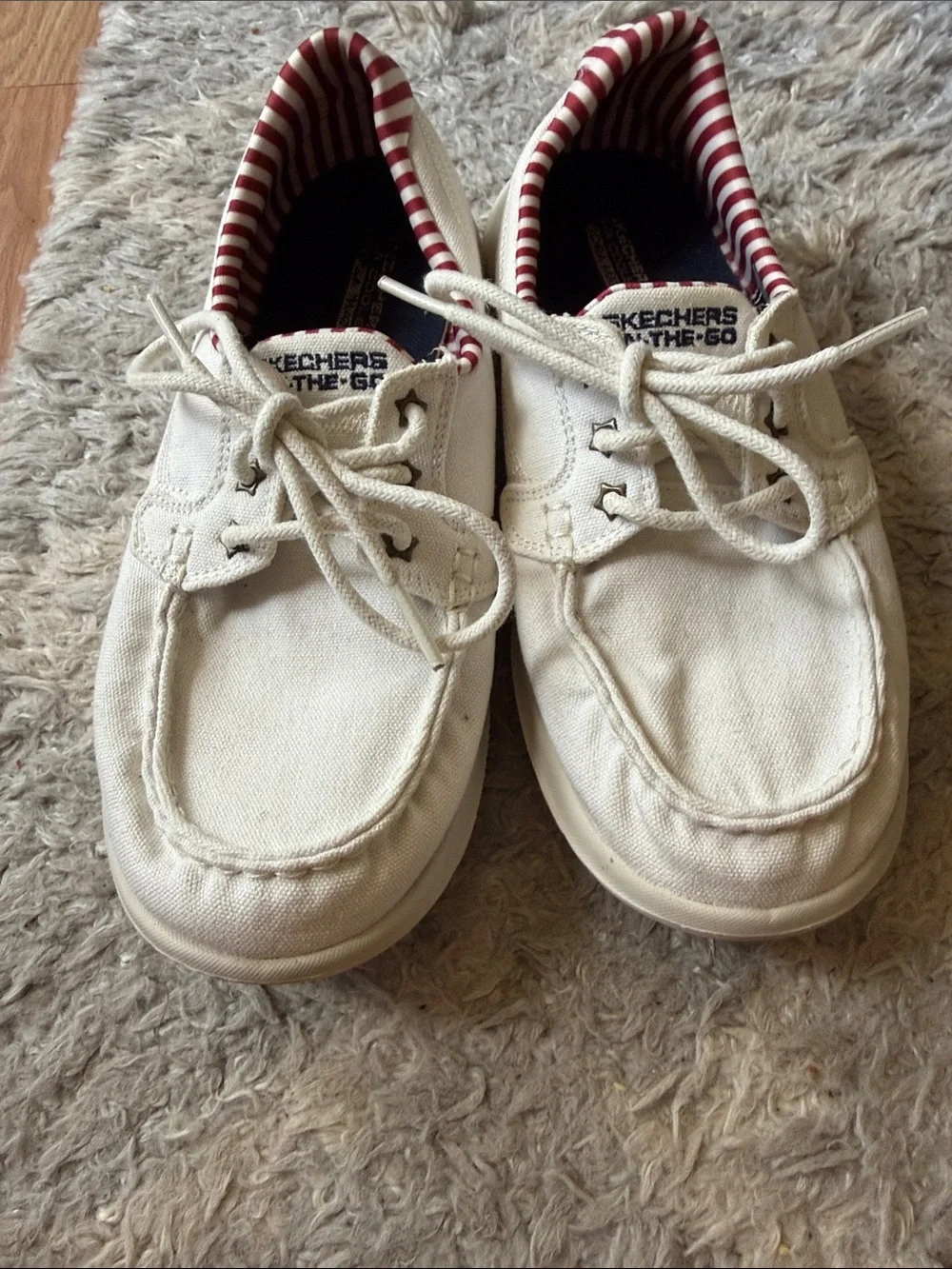 Skechers Kids Cream Canvas Lace-Up Sneakers with Red-Striped Lining